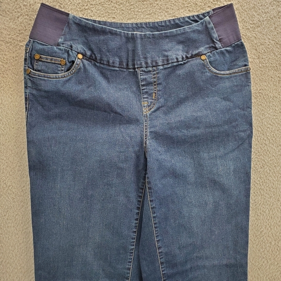 Woman Within Jeans Plus Size 16W Flex-Fit Pull-On Stretch Medium Wash Blue - Picture 3 of 10